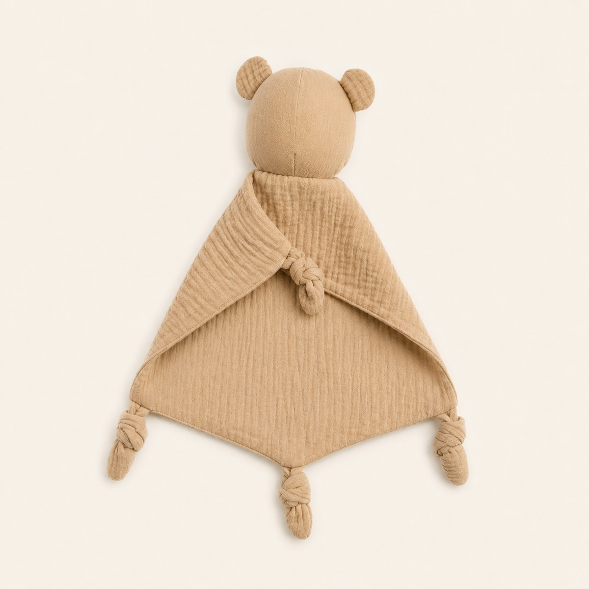Doudou personnalisé ours beige, vue de dos sur fond ivoire