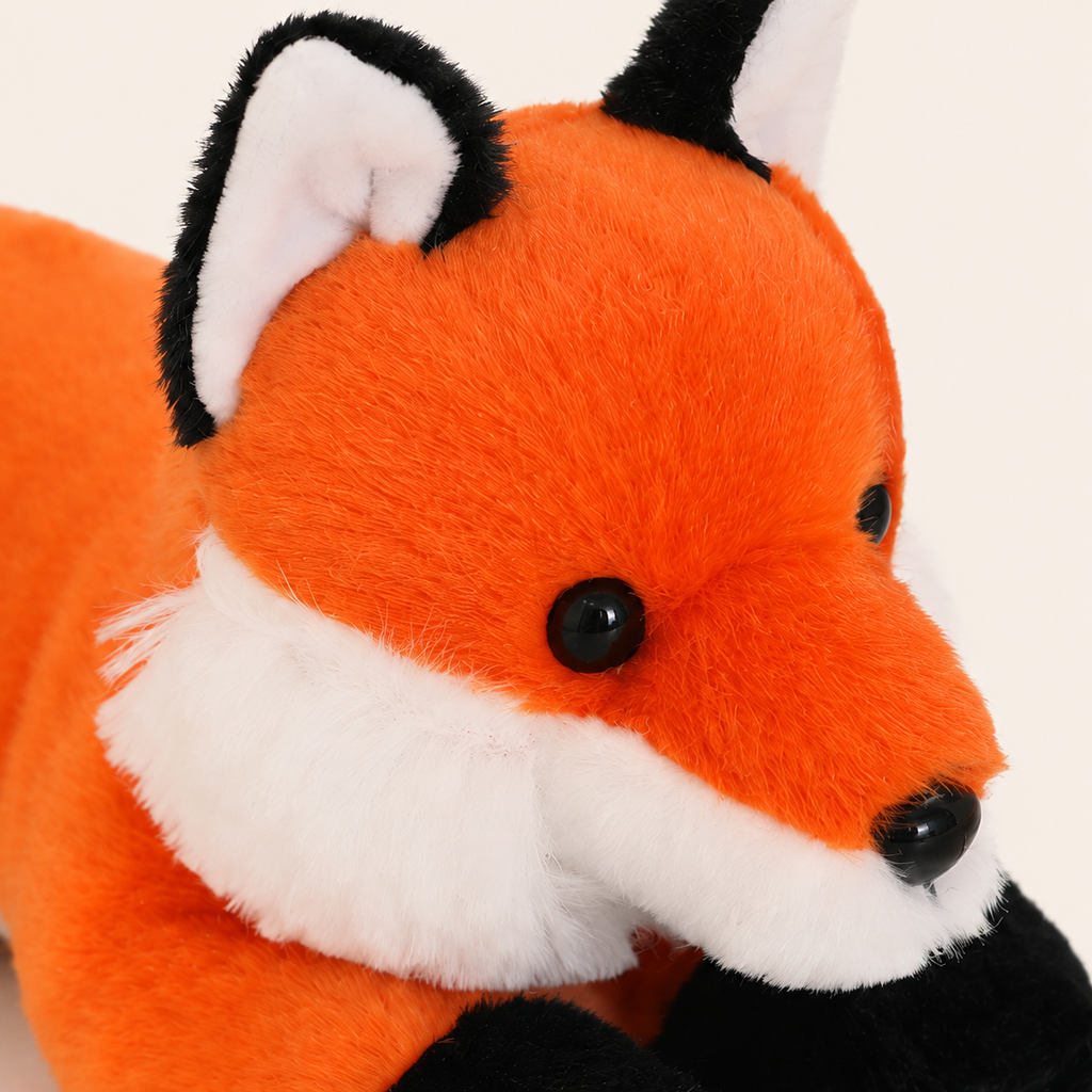 Détail visage mini peluche renard