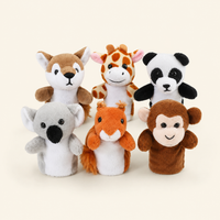 Set de 6 marionnettes à doigt peluche animaux, fond ivoire