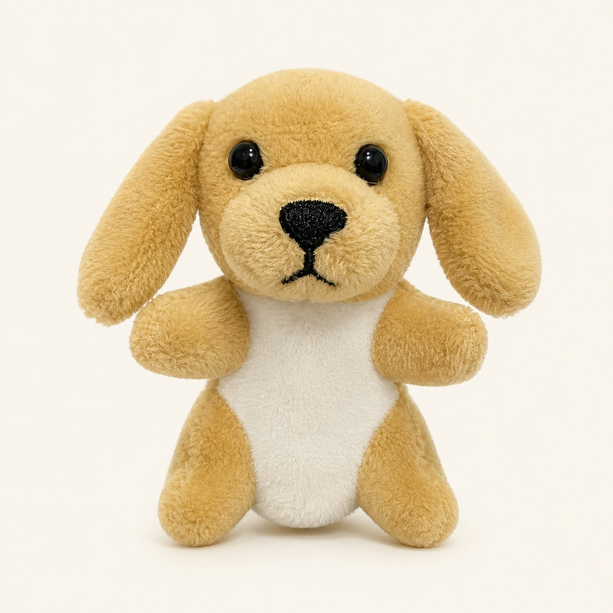 Marionnette à doigt peluche chien, vue principale sur fond ivoire