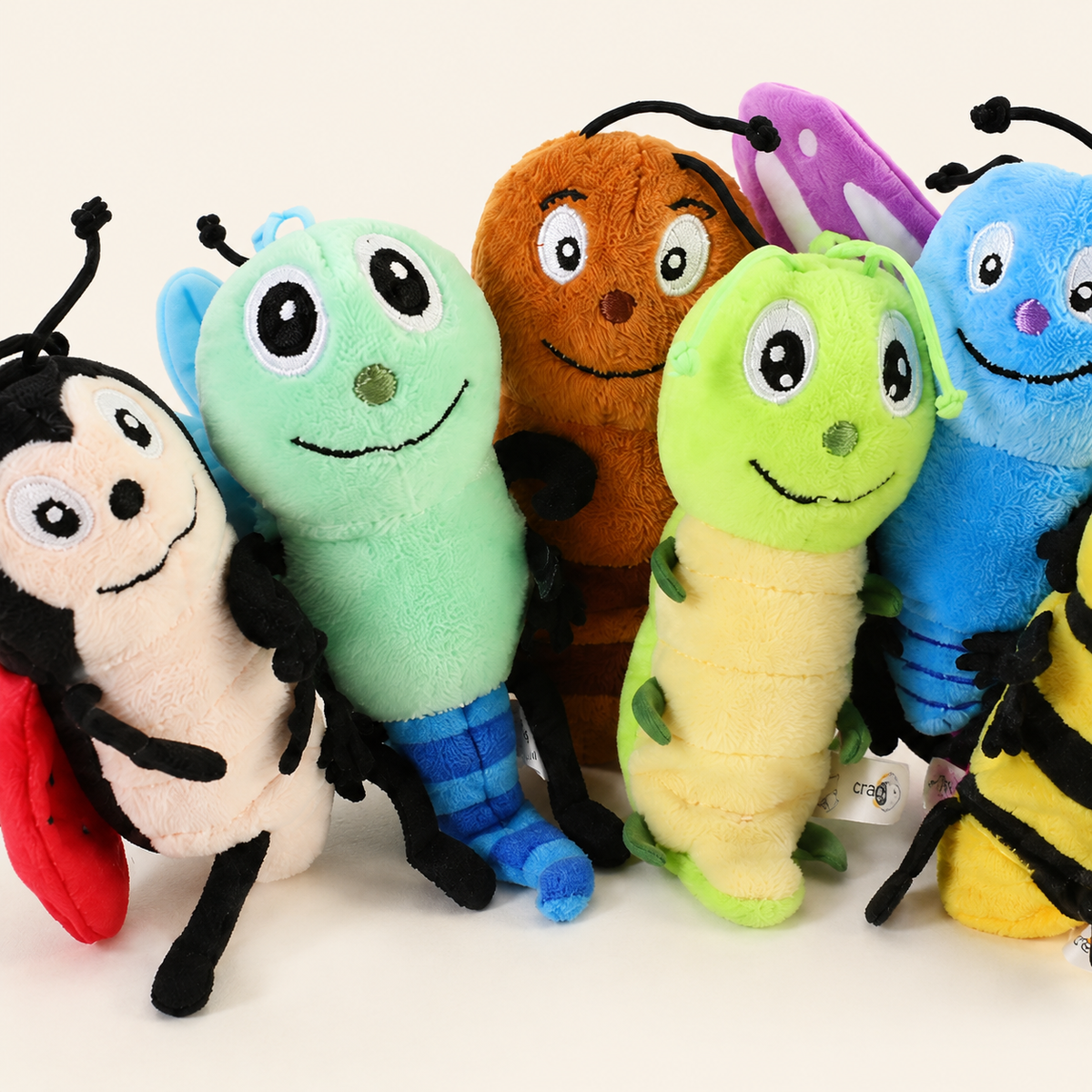 Set de marionnettes à doigt peluche insectes, gros plan des personnages