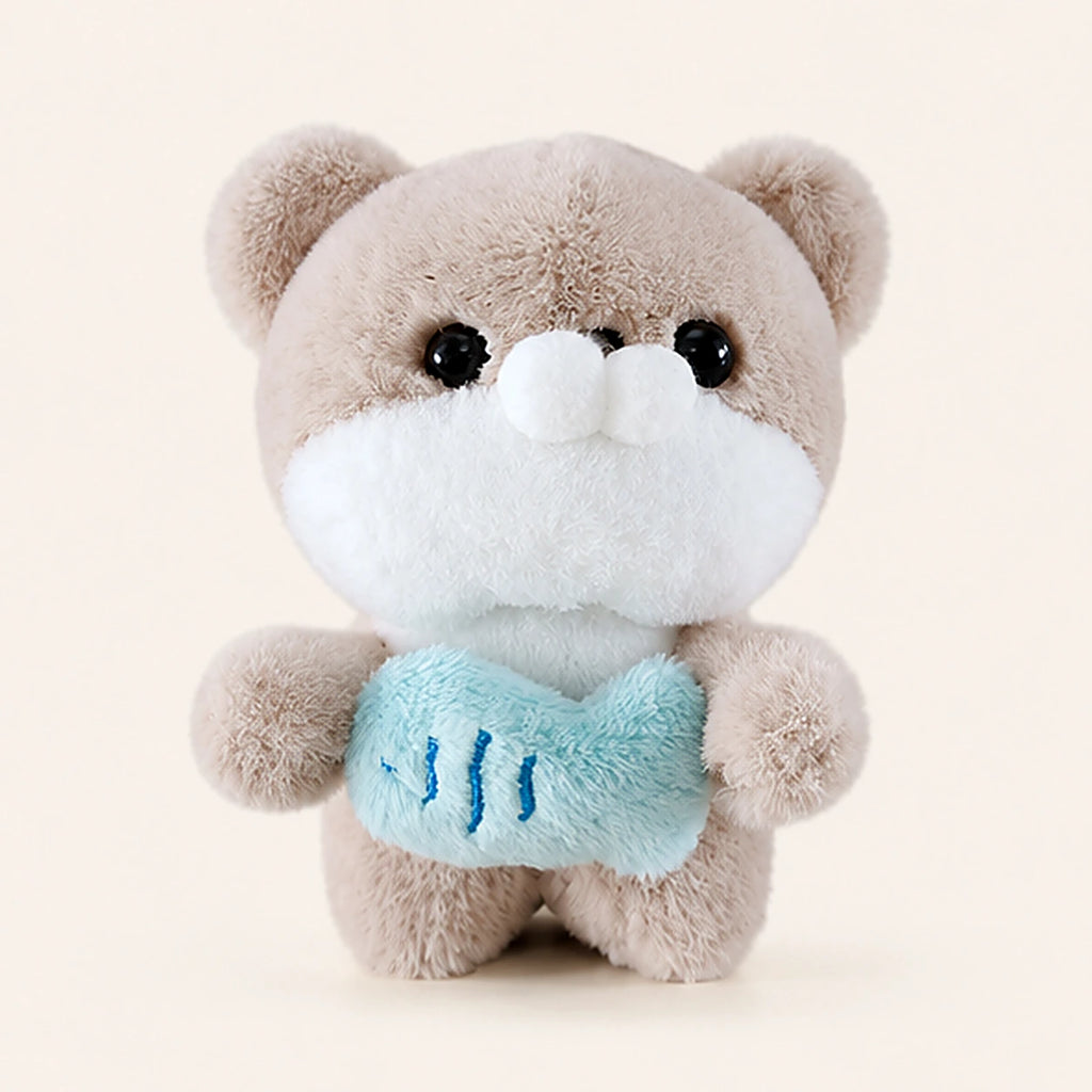 Porte-clé peluche loutre kawaii avec poisson - vue de face