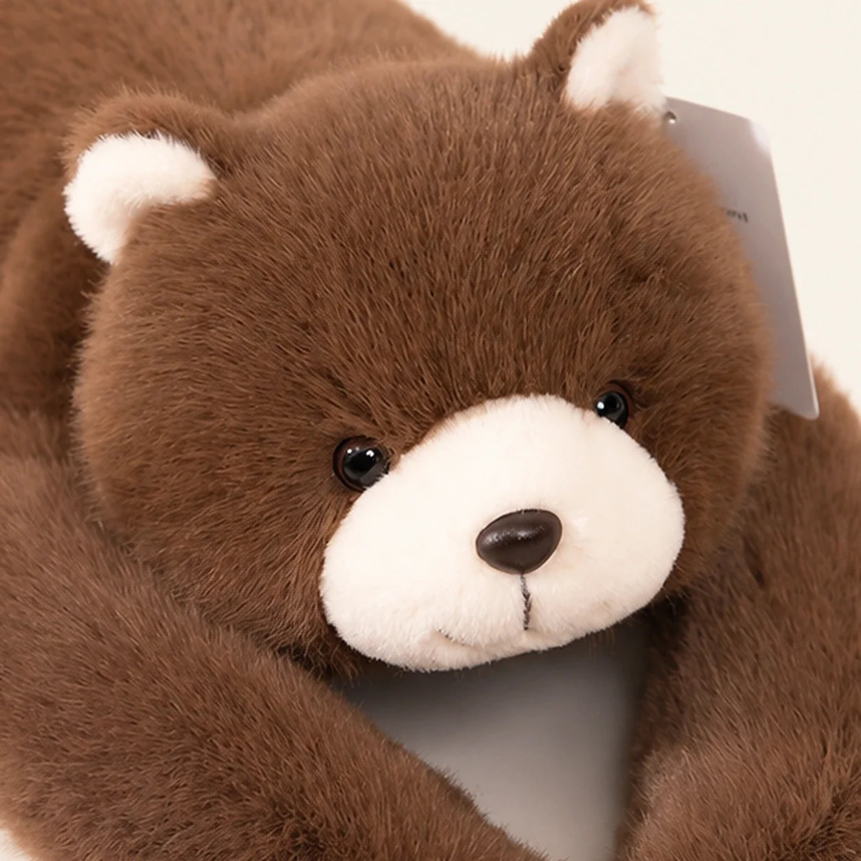 Peluche ours lestée 65 cm - détail doux