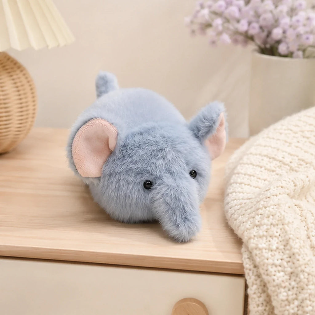 Peluche elephant 16 cm - mise en situation