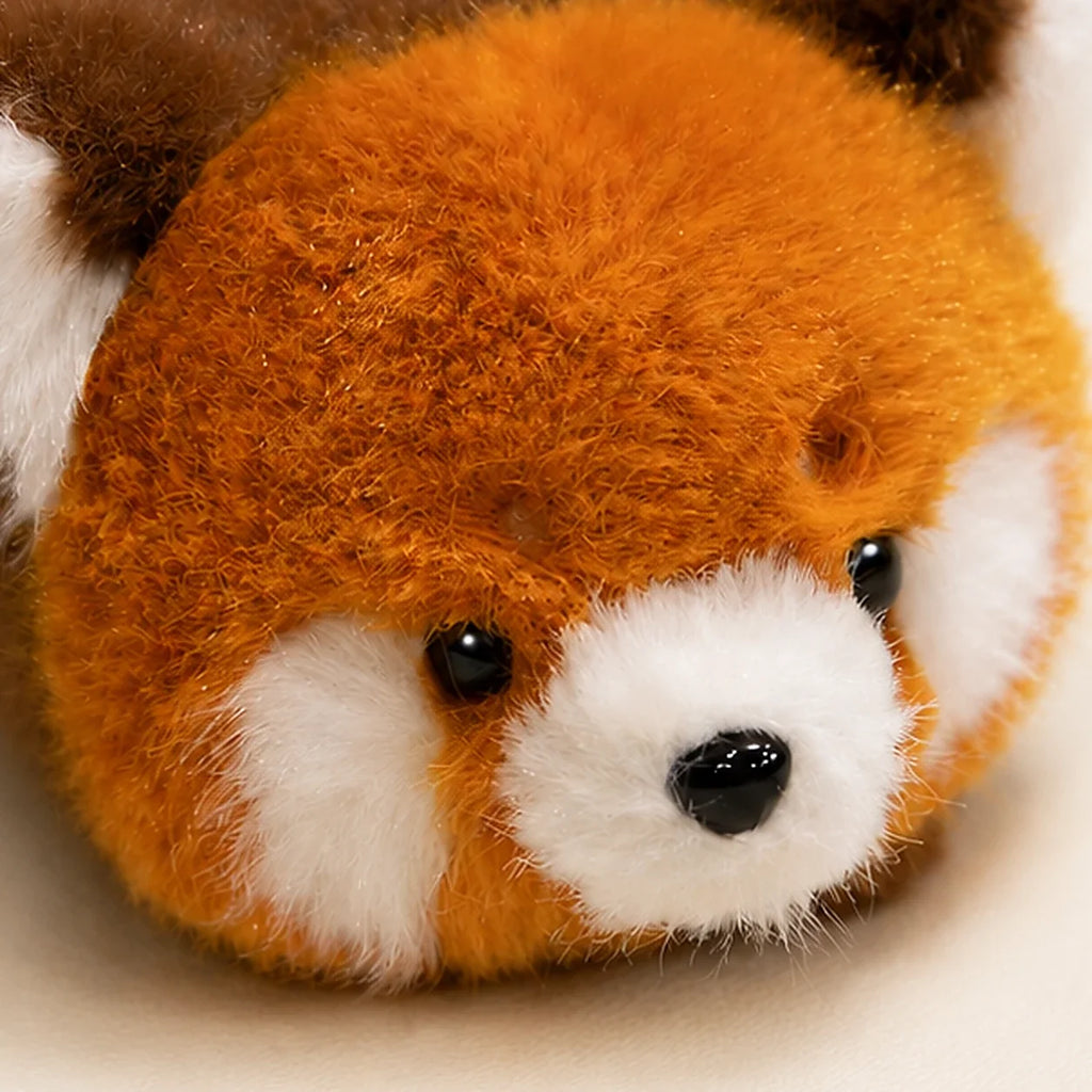 Peluche panda roux 16 cm - detail