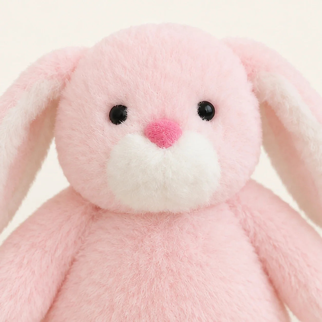 Peluche lapin 20-23 cm - détail visage