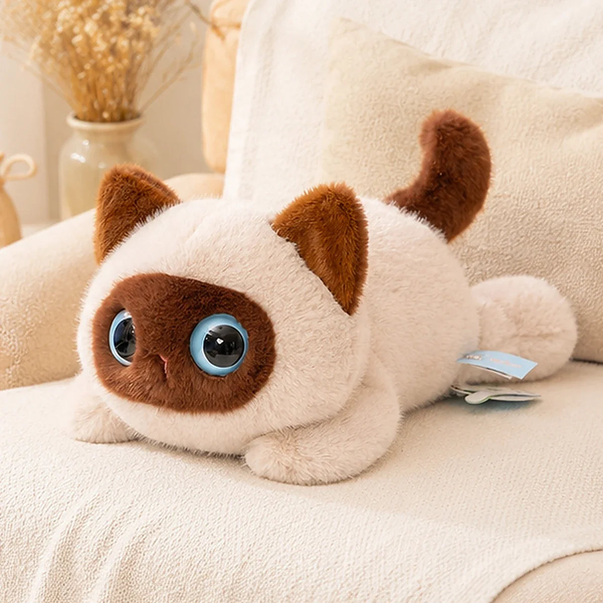 Peluche chat siamois 40 cm - mise en situation