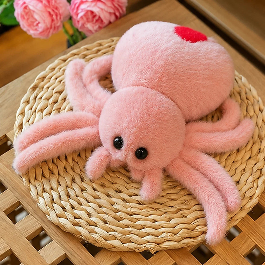 Peluche araignée rose - mise en situation