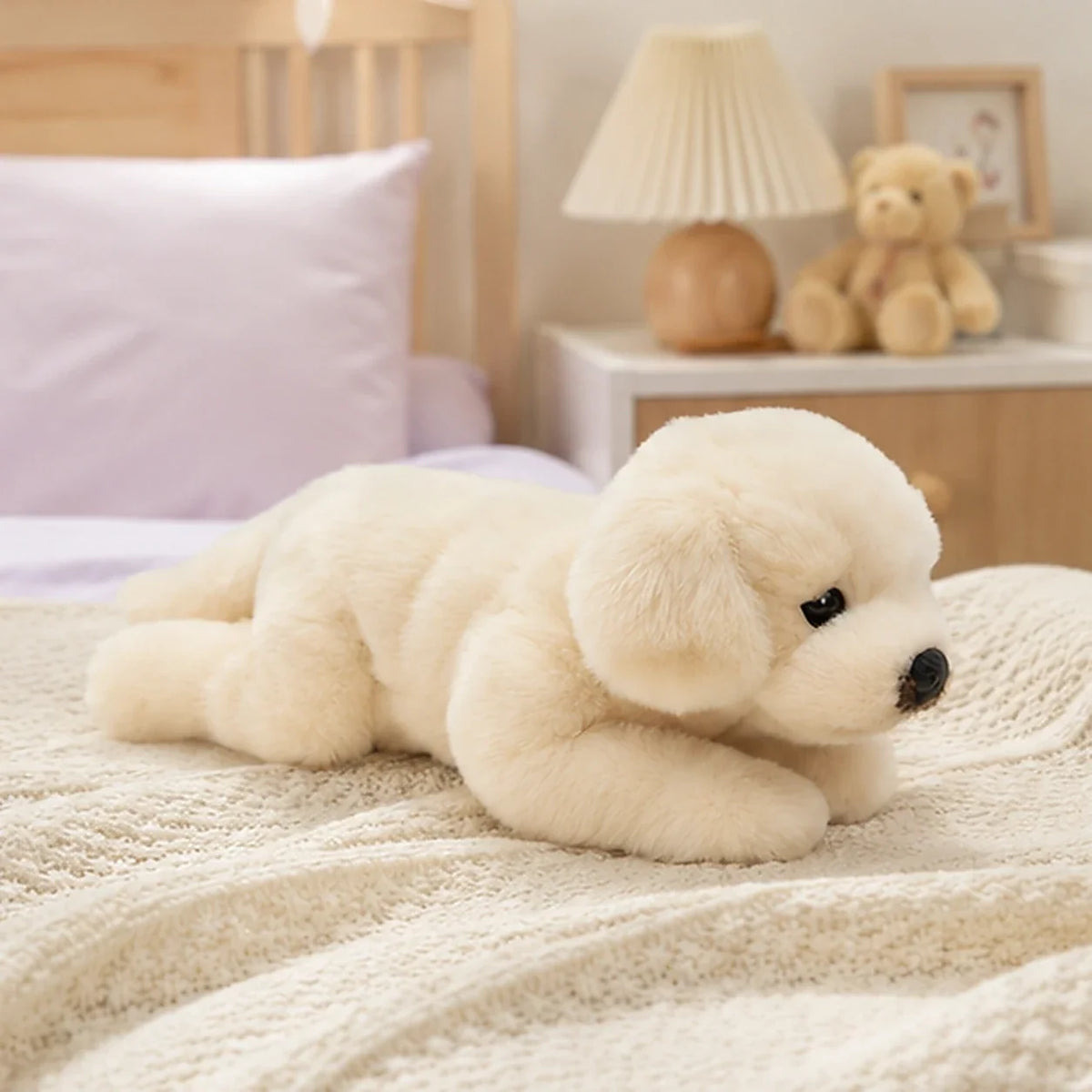 Peluche chien Labrador réaliste - mise en situation