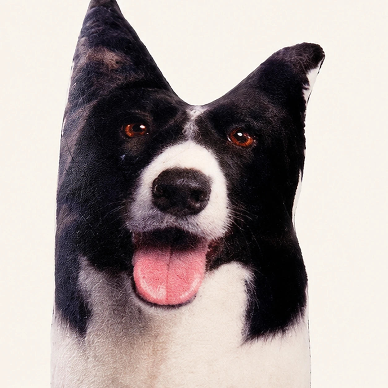 Coussin peluche chien Border Collie — détail texture