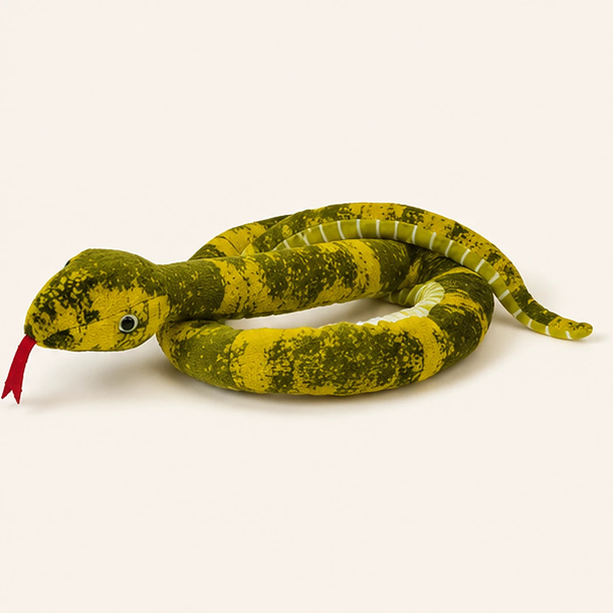 Serpent en peluche vert foncé — autre angle