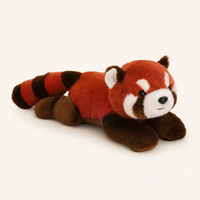Peluche panda roux, vue de face, fond ivoire