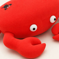 Coussin peluche crabe rouge - détail