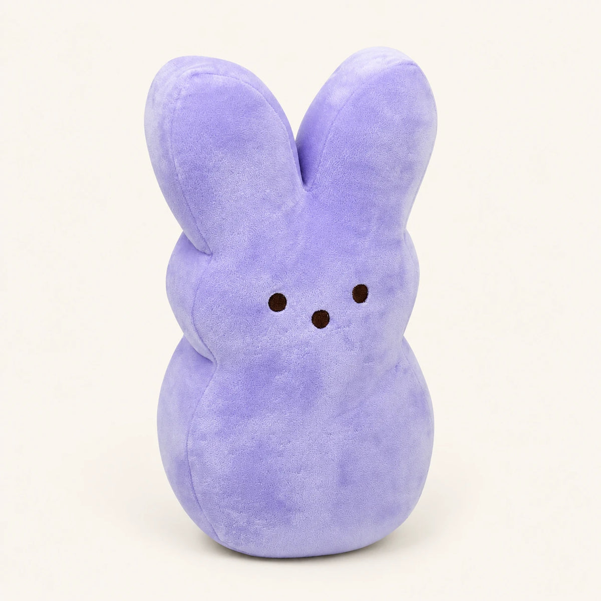 Peluche lapin de Pâques violet style Peeps, vue de face, environ 15 cm, fond ivoire
