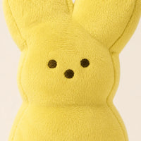 Peluche lapin peeps jaune, détail du visage