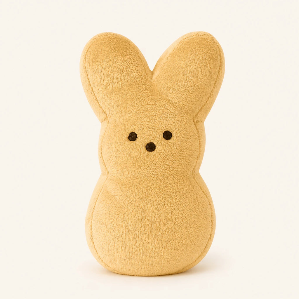Peluche lapin de Pâques beige style Peeps, vue de face, environ 15 cm, fond ivoire
