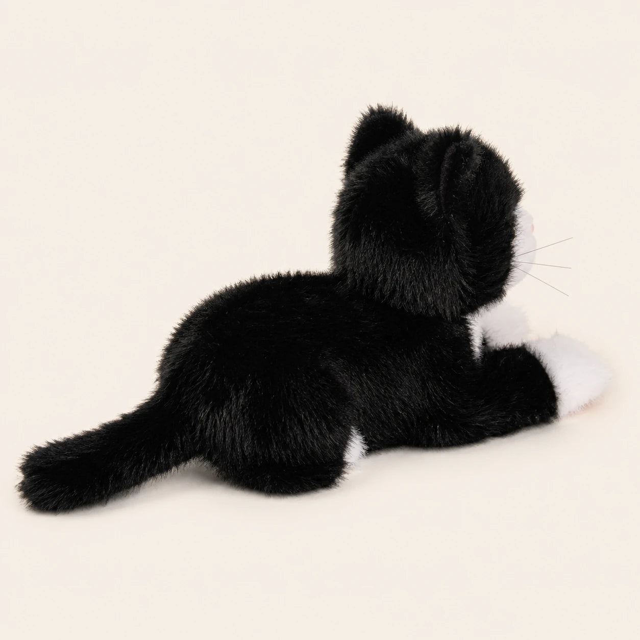 Peluche chat réaliste noir et blanc - autre angle