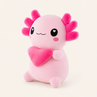 Peluche axolotl rose, autre angle, fond ivoire