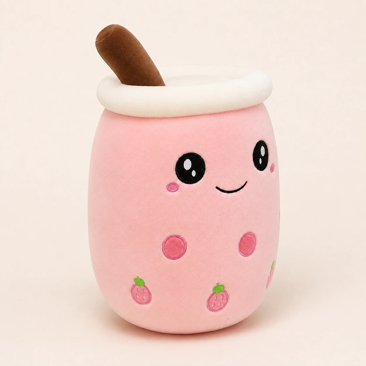 Peluche bubble tea rose vue de trois-quarts sur fond ivoire