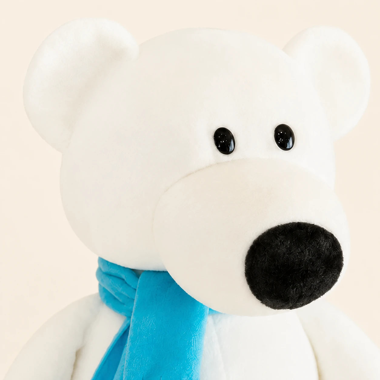 Gros plan du visage de la peluche ours polaire