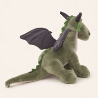 Peluche dragon vert olive vue de trois quarts arriere