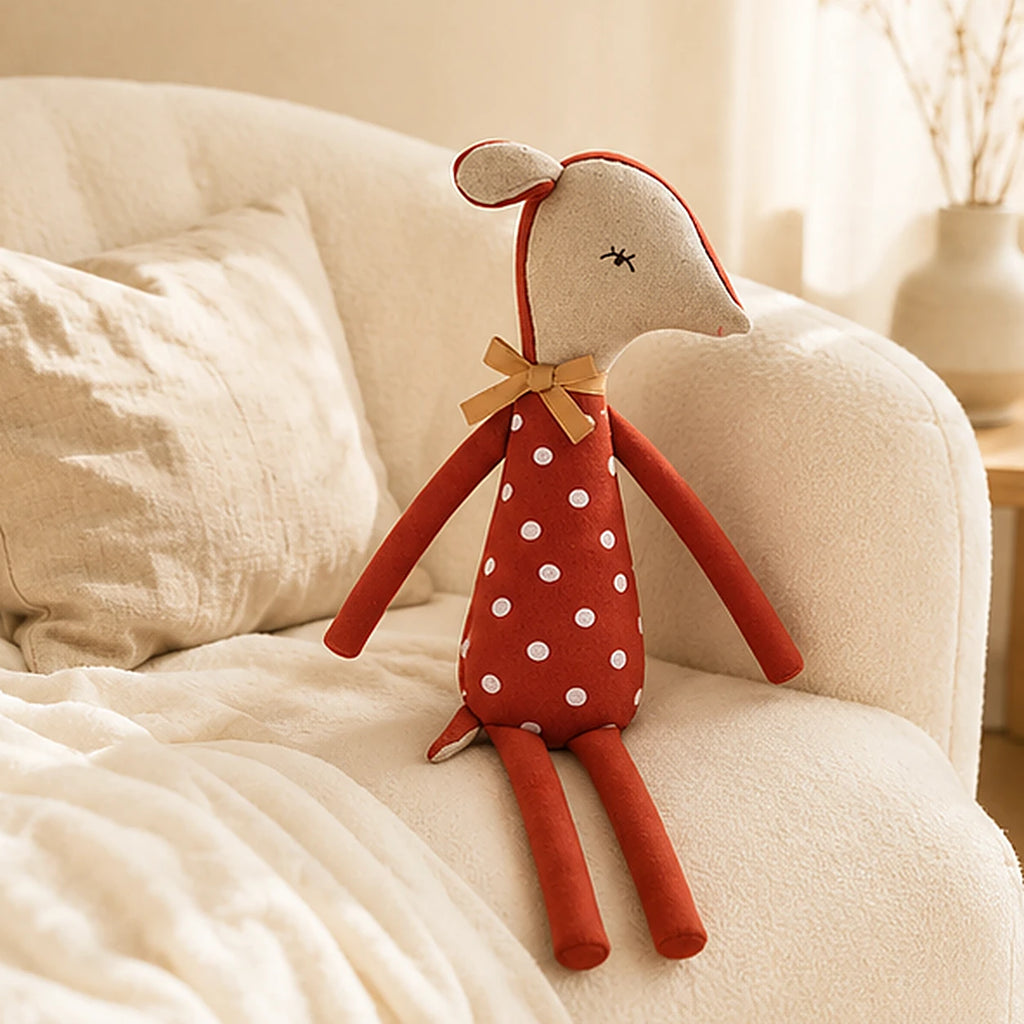 Poupee en coton au crochet mise en situation