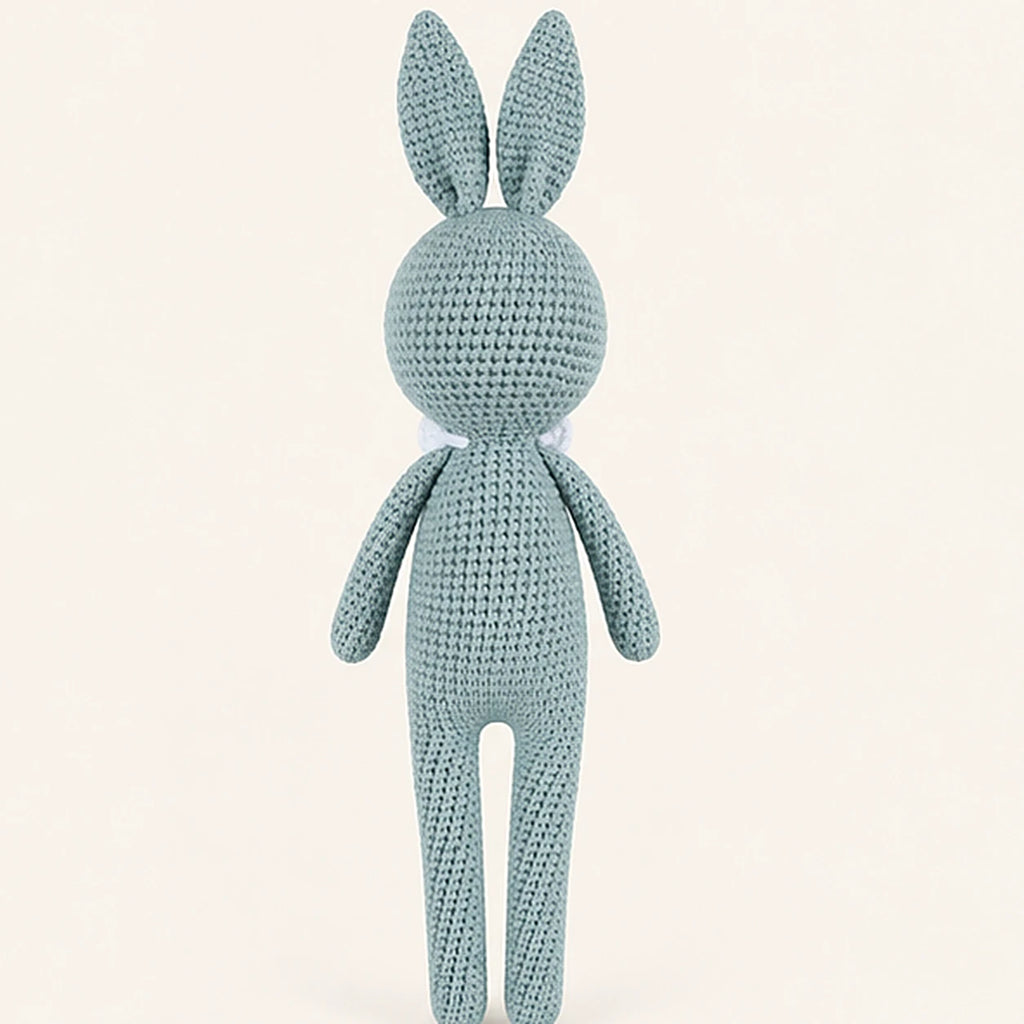 Peluche lapin au crochet vue de dos