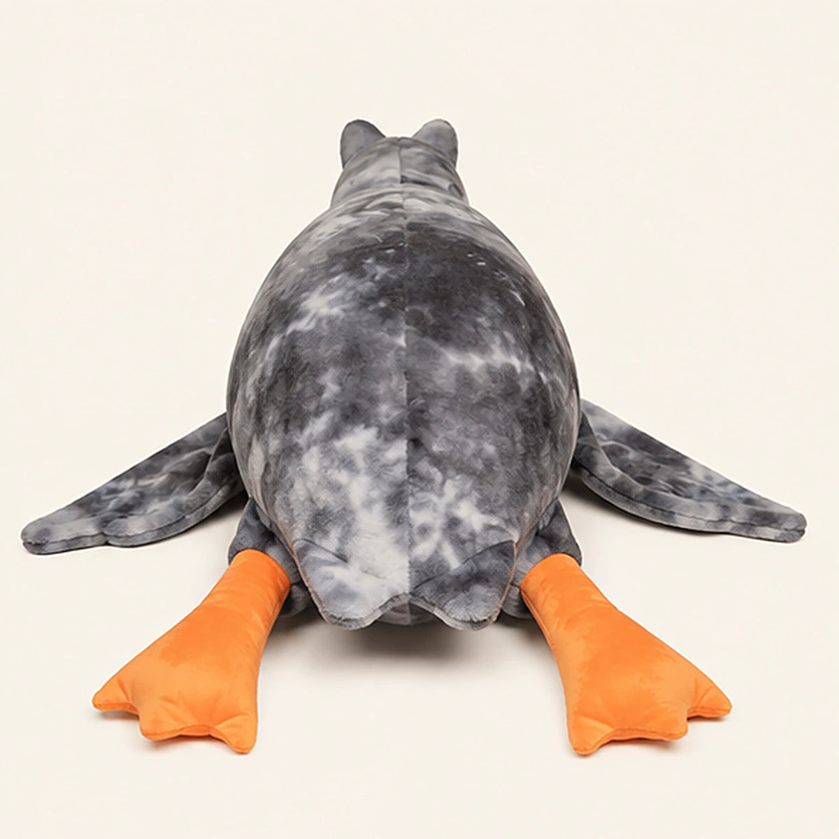 grande peluche oie grise allongee 130 cm - dos