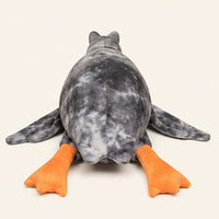 grande peluche oie grise allongee 130 cm - dos