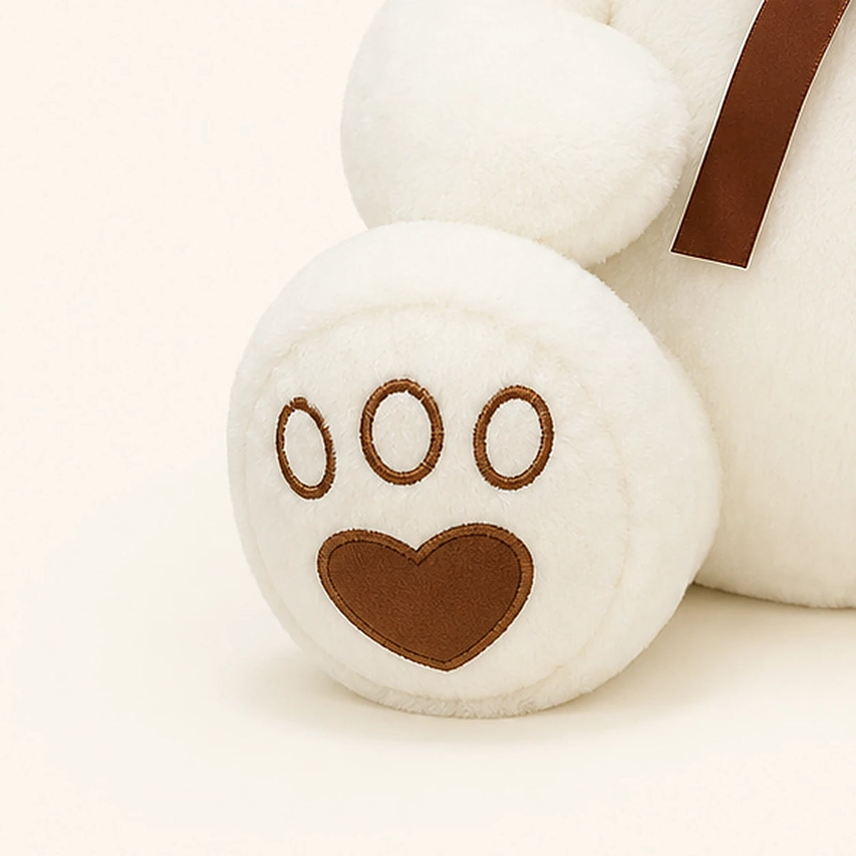 ours en peluche blanc 50 cm gros plan visage