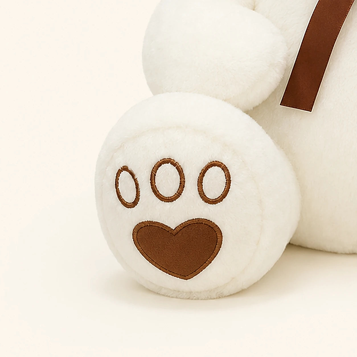 ours en peluche blanc 50 cm gros plan visage