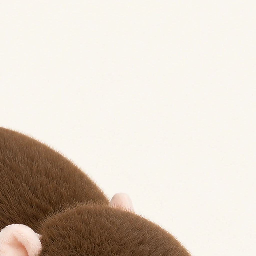 peluche souris realiste brune 70 cm vue de dos