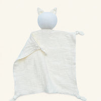 doudou plat chat mousseline blanc casse de dos