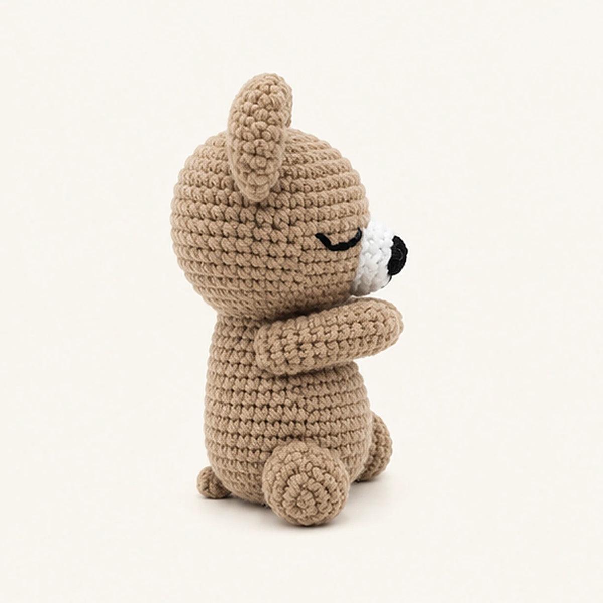Peluche animal au crochet - vue de dos
