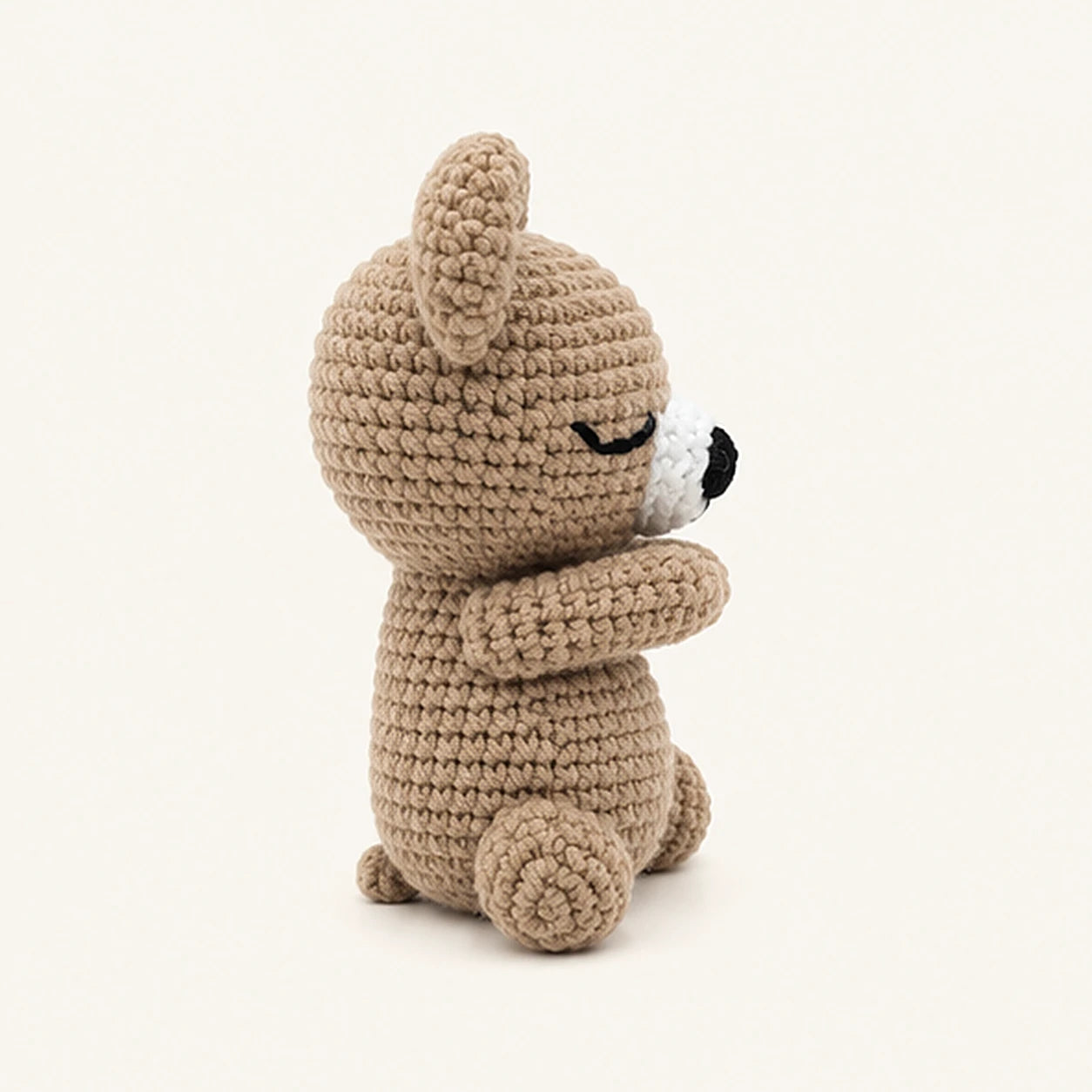 Peluche animal au crochet - vue de dos