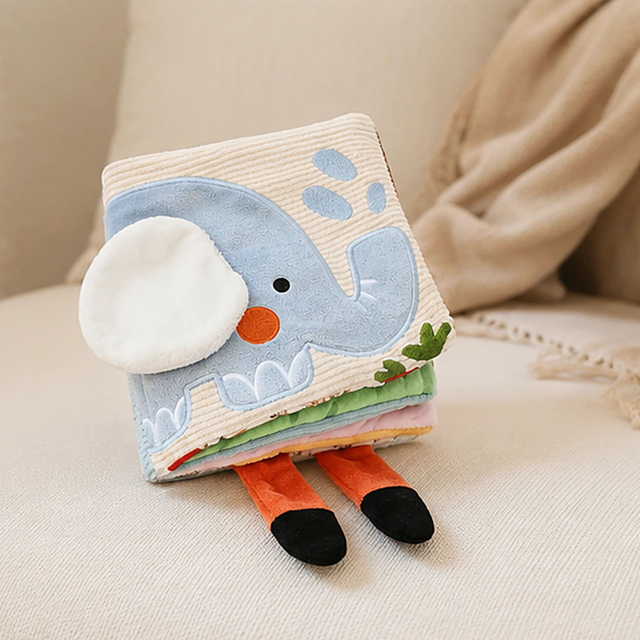 livre d eveil en tissu elephant pour bebe - situation